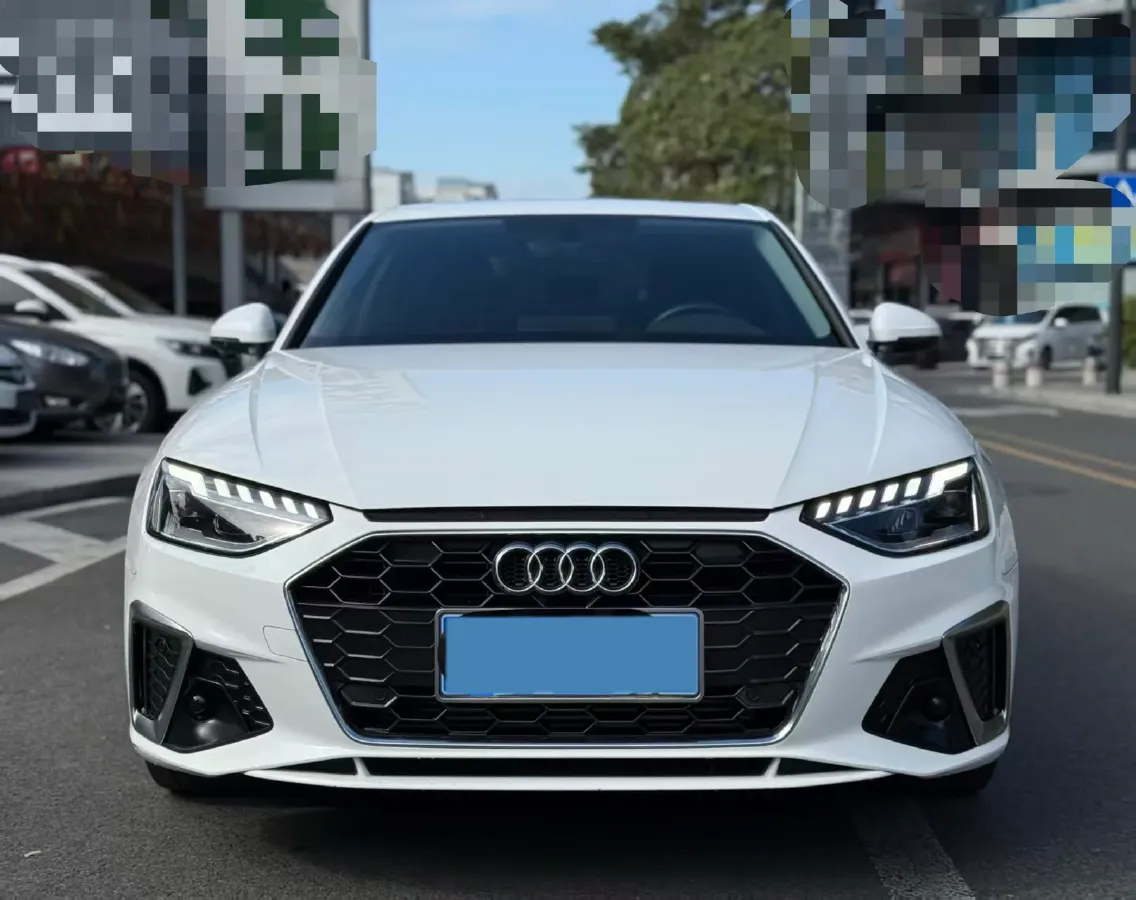 2024 Audi A4L 2.0T 190HP L4 7DCT,autocango,china used car exporter,china ev exporter,chinese used car exporter,chinese used ev exporter