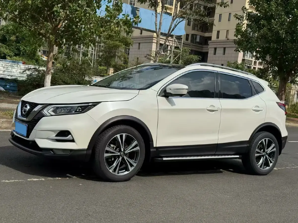 2022 Nissan Qashqai 2.0L 151HP L4 CVT