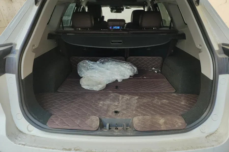 2022 Chery Tiggo 8 PRO 1.6T 197HP L4 7DCT,autocango,china used car exporter,china ev exporter,chinese used car exporter,chinese used ev exporter