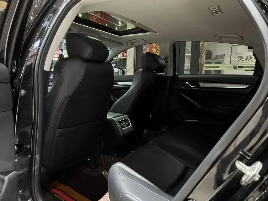 2018 Honda Accord 1.5T 194HP L4 CVT,autocango,china used car exporter,china ev exporter,chinese used car exporter,chinese used ev exporter