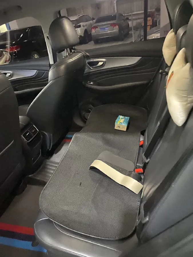 2019 Roewe RX5 MAX 1.5T 173HP L4 6AT,autocango,china used car exporter,china ev exporter,chinese used car exporter,chinese used ev exporter