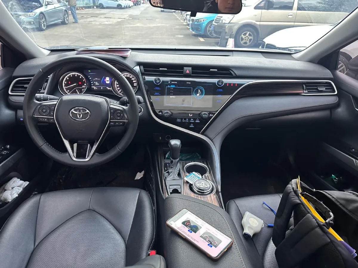 2019 Toyota Camry 2.0L 178HP L4 CVT,autocango,china used car exporter,china ev exporter,chinese used car exporter,chinese used ev exporter