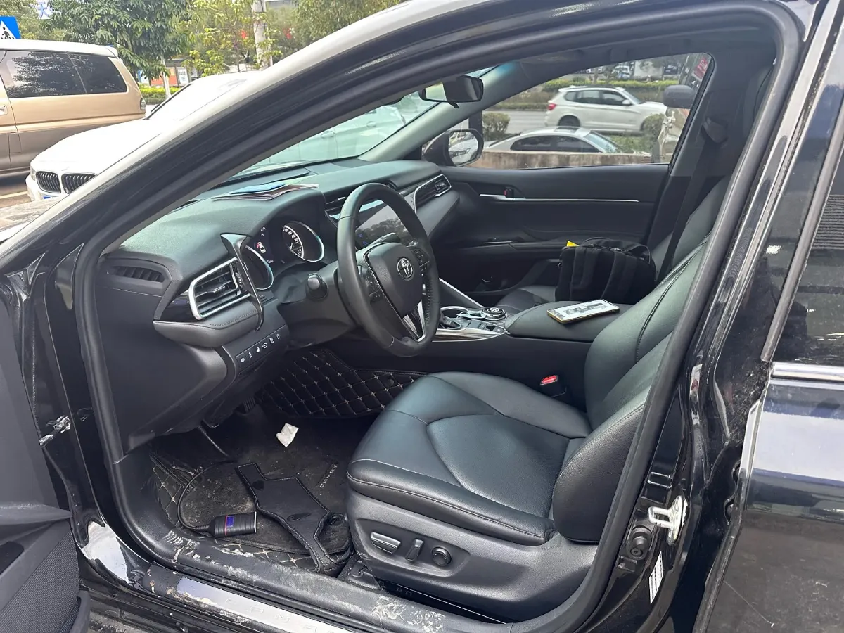 2019 Toyota Camry 2.0L 178HP L4 CVT,autocango,china used car exporter,china ev exporter,chinese used car exporter,chinese used ev exporter