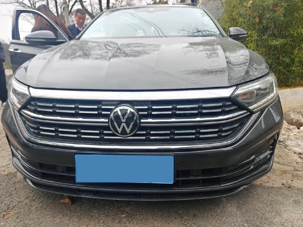 2024 Volkswagen Sagitar 1.5T 160HP L4 7DCT,autocango,china used car exporter,china ev exporter,chinese used car exporter,chinese used ev exporter