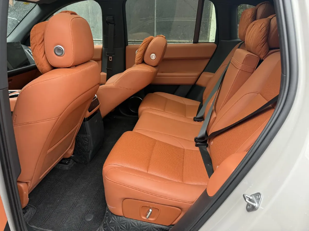 2024 Li L6 Range Extended 154HP L4 REEV 36.8KWH,autocango,china used car exporter,china ev exporter,chinese used car exporter,chinese used ev exporter