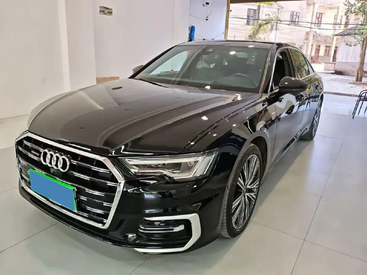 2023 Audi A6L 2.0T 245HP L4 7DCT