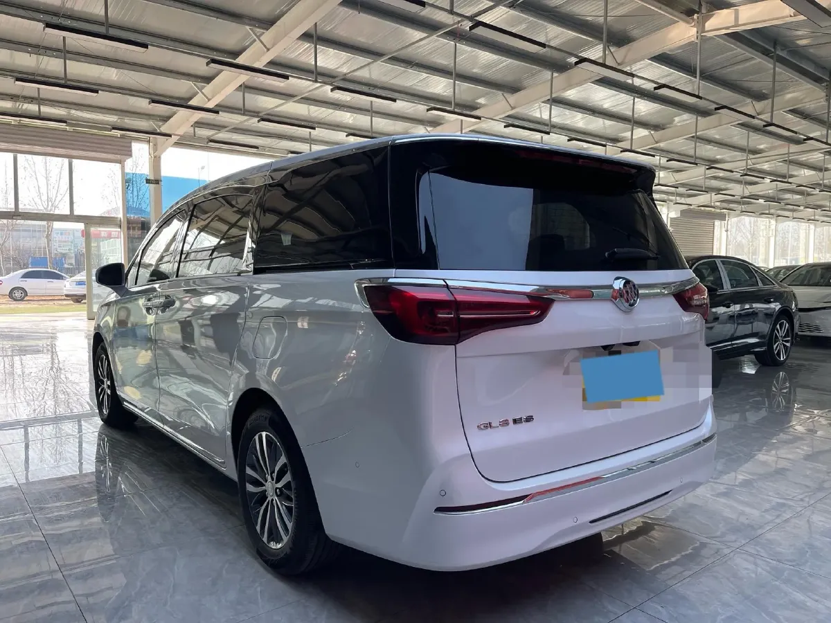 2023 Buick GL8 2.0T 237HP L4 9AT,autocango,china used car exporter,china ev exporter,chinese used car exporter,chinese used ev exporter