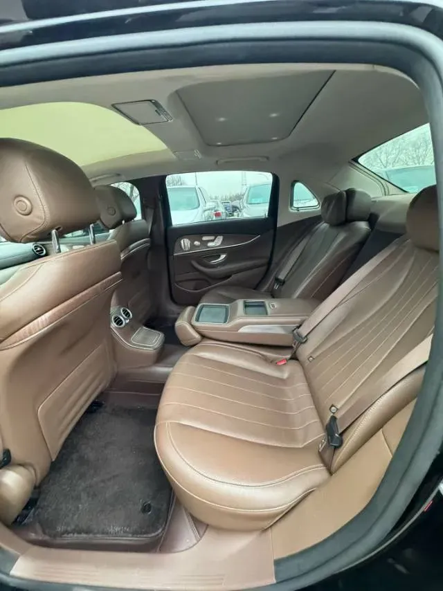 2023 Mercedes-Benz E Class 2.0T 258HP L4 9AT,autocango,china used car exporter,china ev exporter,chinese used car exporter,chinese used ev exporter