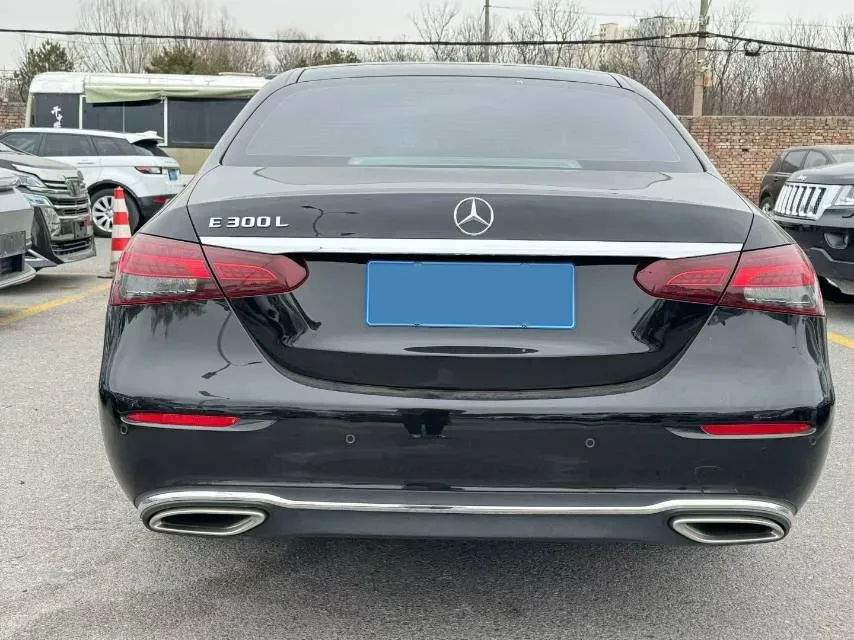 2023 Mercedes-Benz E Class 2.0T 258HP L4 9AT,autocango,china used car exporter,china ev exporter,chinese used car exporter,chinese used ev exporter