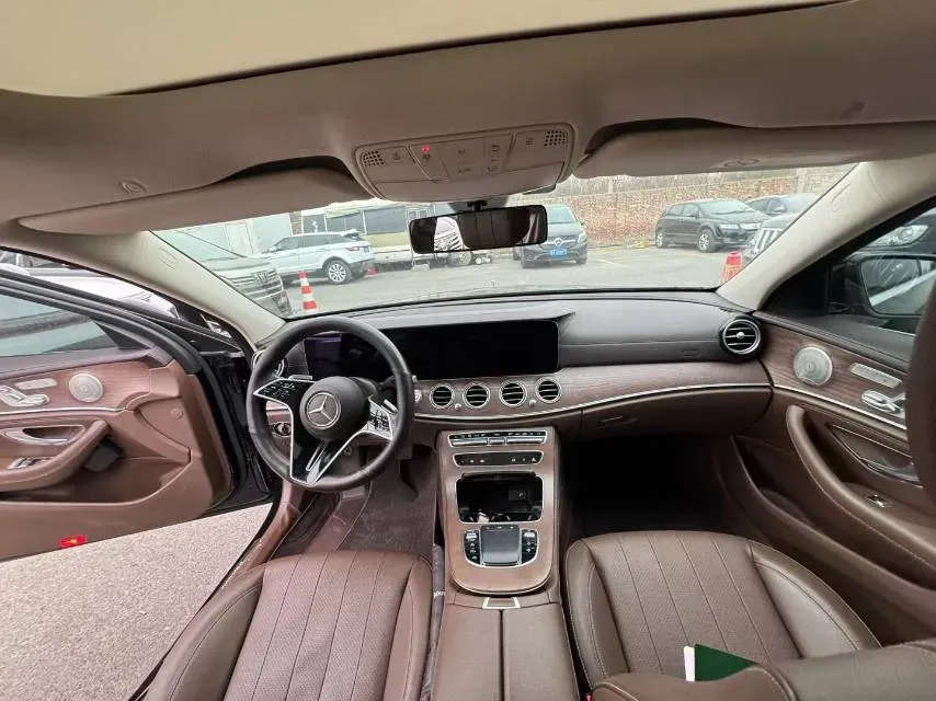 2023 Mercedes-Benz E Class 2.0T 258HP L4 9AT,autocango,china used car exporter,china ev exporter,chinese used car exporter,chinese used ev exporter