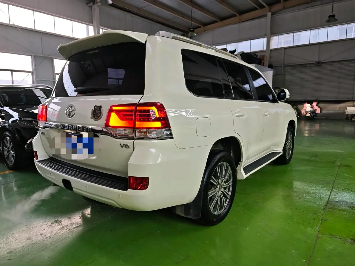 2019 Chevrolet Trax 1.0T 125HP L3 6AT,autocango,china used car exporter,china ev exporter,chinese used car exporter,chinese used ev exporter