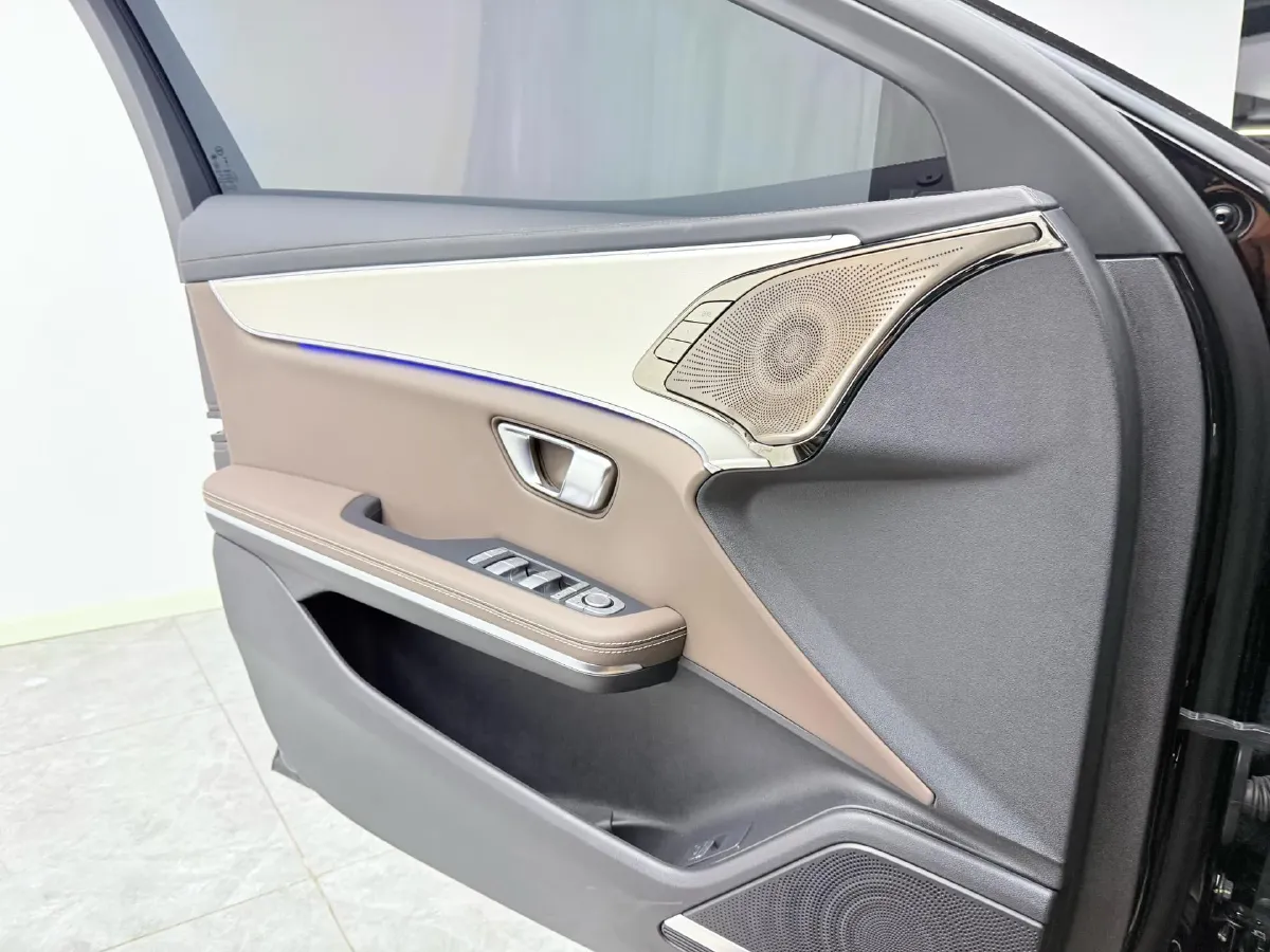 2025 BYD Han BEV 60.48KWH,autocango,china used car exporter,china ev exporter,chinese used car exporter,chinese used ev exporter