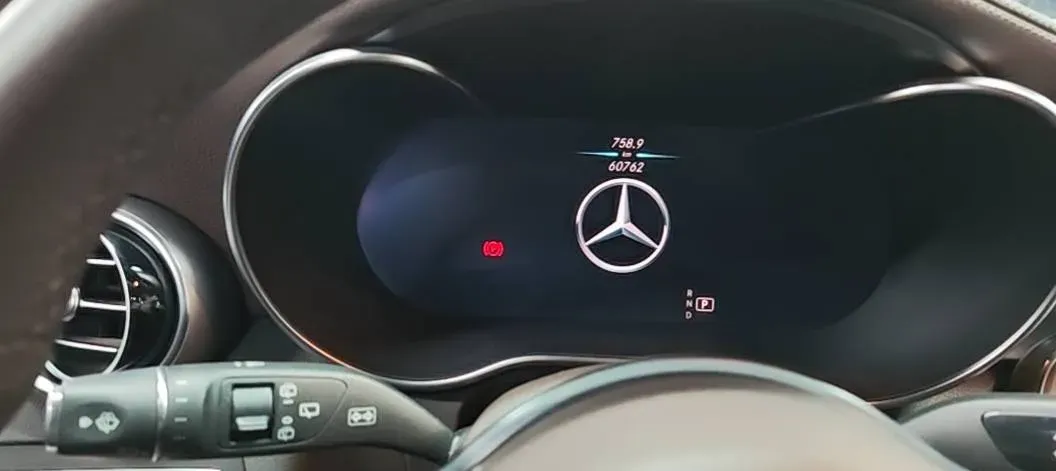 2022 Mercedes-Benz GLC Class 2.0T 258HP L4 9AT,autocango,china used car exporter,china ev exporter,chinese used car exporter,chinese used ev exporter