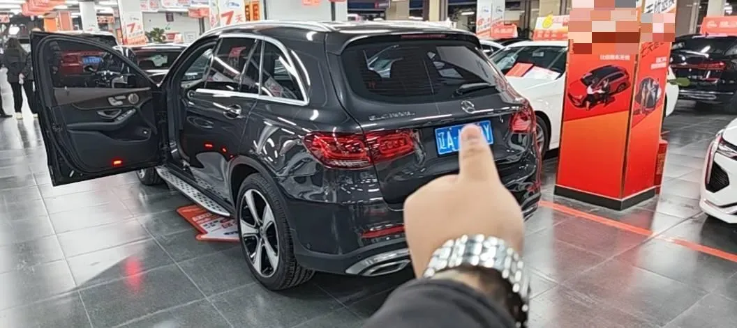 2022 Mercedes-Benz GLC Class 2.0T 258HP L4 9AT,autocango,china used car exporter,china ev exporter,chinese used car exporter,chinese used ev exporter