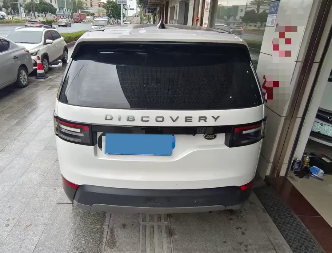 2019 Land Rover Discovery 2.0T 300HP L4 8AT,autocango,china used car exporter,china ev exporter,chinese used car exporter,chinese used ev exporter