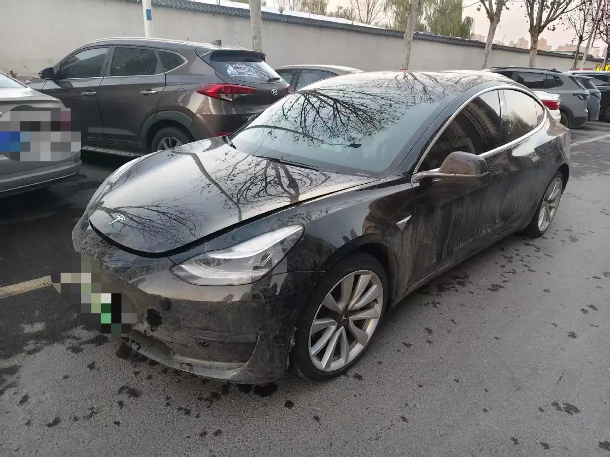 2020 Tesla Model 3 BEV 52KWH