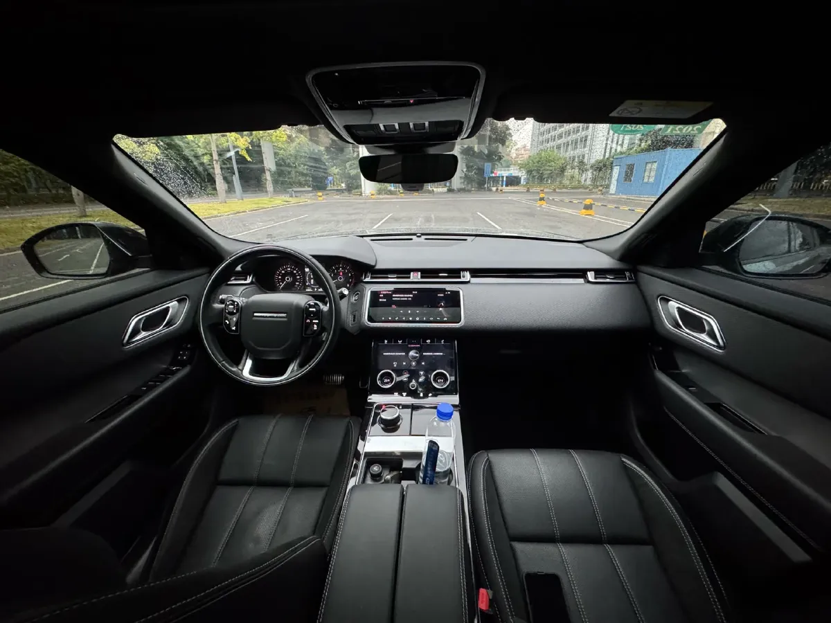 2020 Land Rover Range Rover Velar 3.0T 340HP V6 8AT,autocango,china used car exporter,china ev exporter,chinese used car exporter,chinese used ev exporter