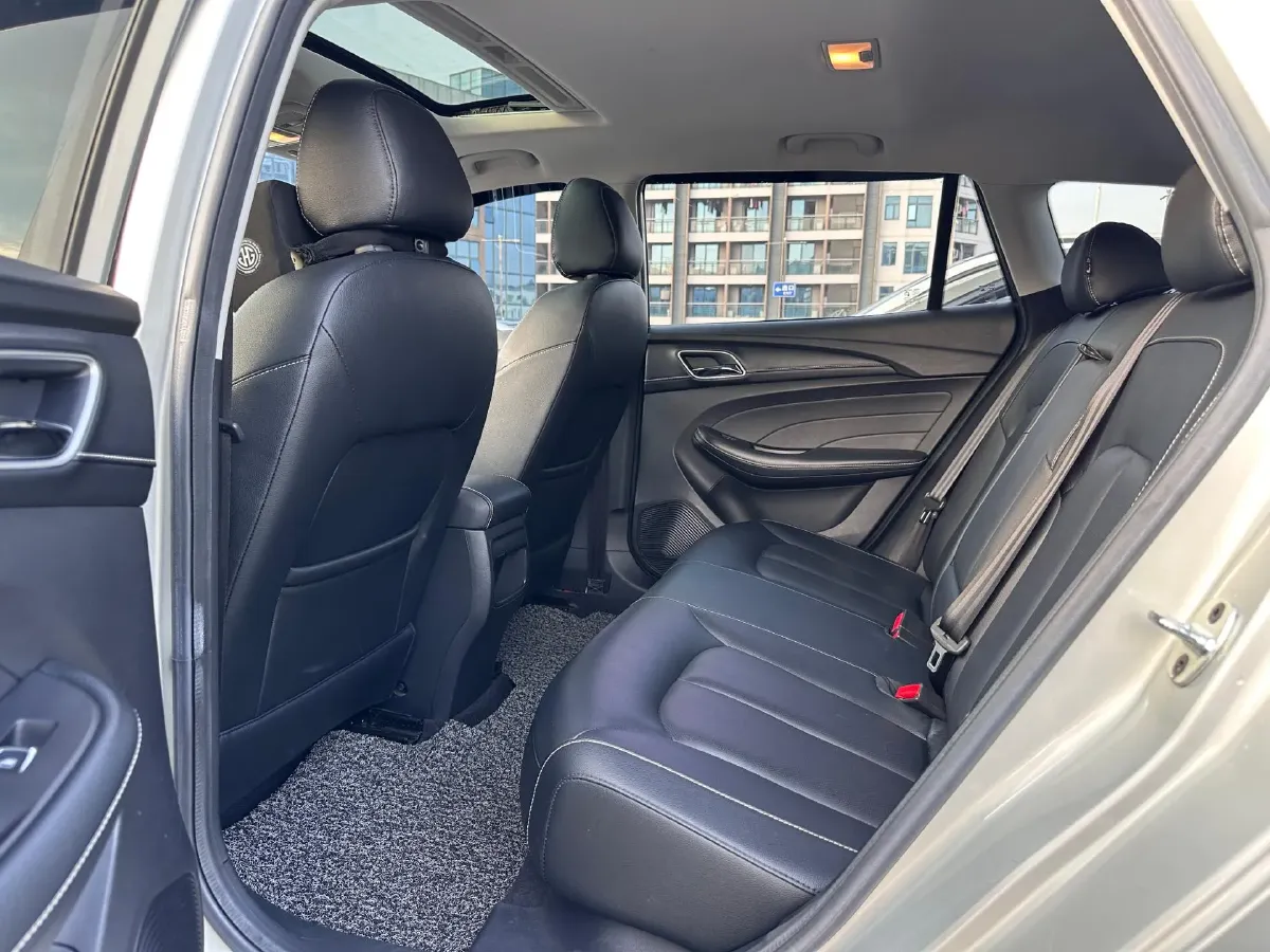 2018 Roewe Ei5 BEV 35KWH,autocango,china used car exporter,china ev exporter,chinese used car exporter,chinese used ev exporter