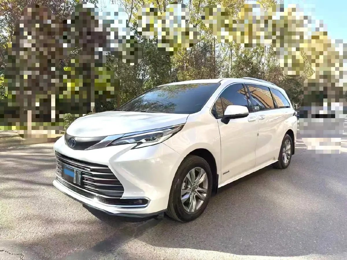2024 Toyota Sienna 2.5L 189HP L4 E-CVT Hybrid,autocango,china used car exporter,china ev exporter,chinese used car exporter,chinese used ev exporter