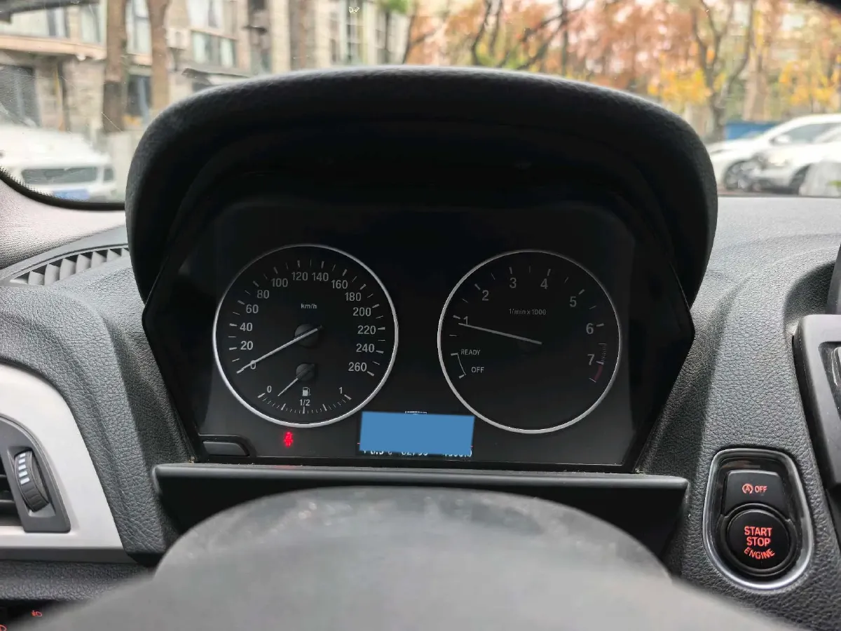 2013 BMW 1 Series 1.6T 136HP L4 8AT,autocango,china used car exporter,china ev exporter,chinese used car exporter,chinese used ev exporter