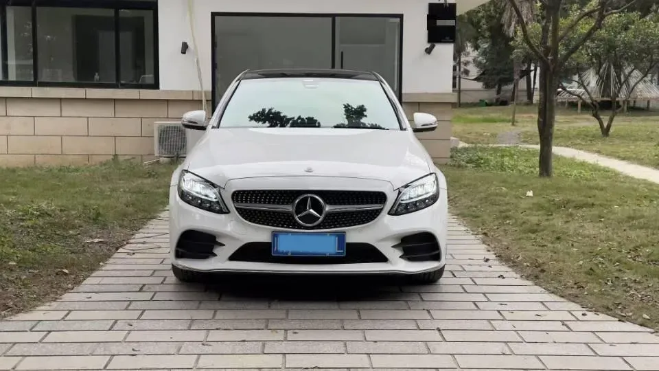 2021 Mercedes-Benz C Class 1.5T 156HP L4 9AT,autocango,china used car exporter,china ev exporter,chinese used car exporter,chinese used ev exporter