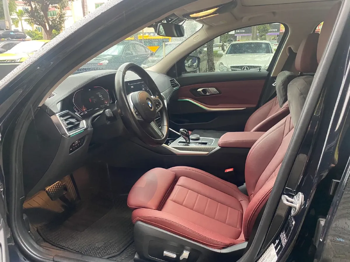 2021 BMW 3 Series 2.0T 184HP L4 8AT,autocango,china used car exporter,china ev exporter,chinese used car exporter,chinese used ev exporter