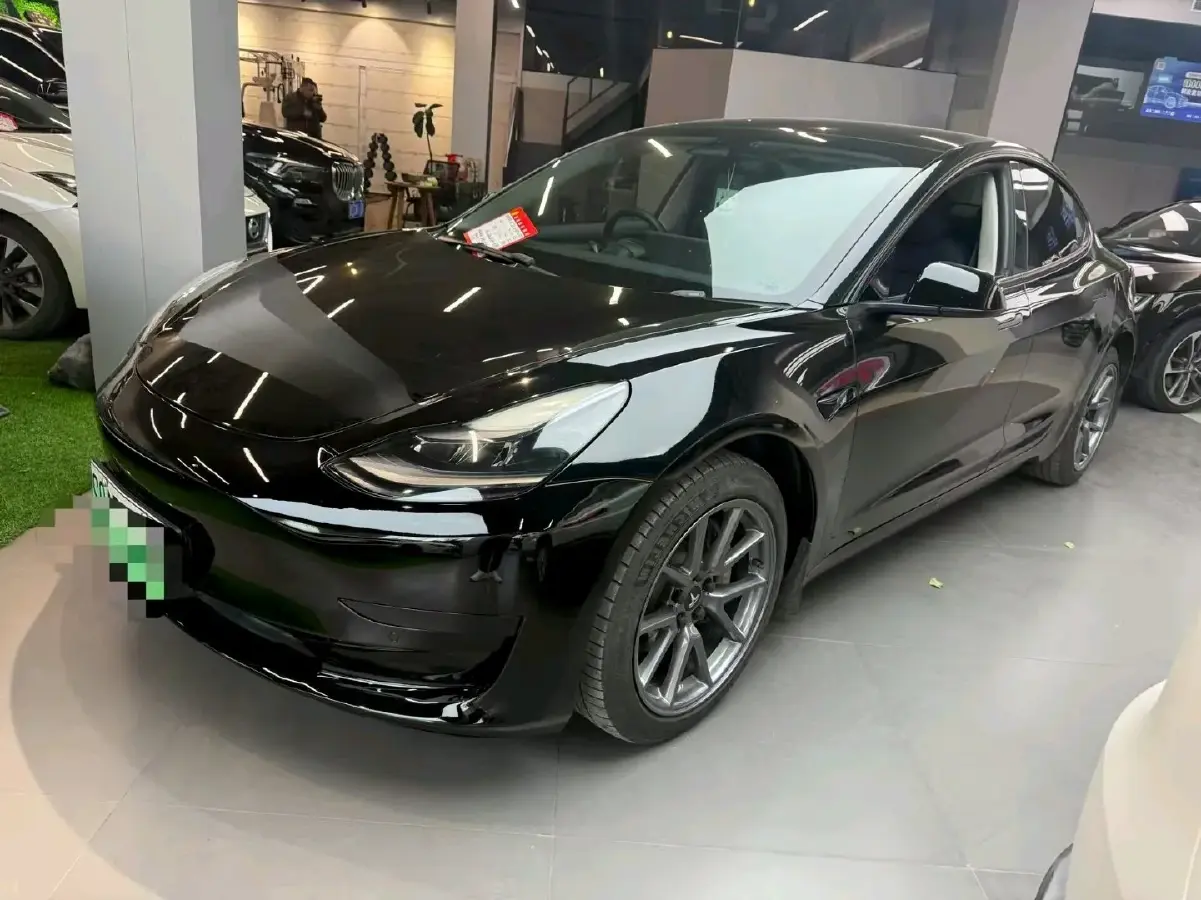 2022 Tesla Model 3 BEV 60KWH