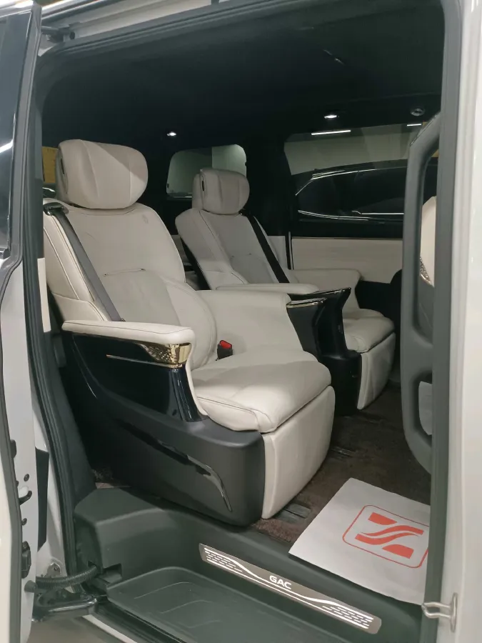 2023 GAC Trumpchi M8 2.0T 190HP L4 E-CVT Hybrid,autocango,china used car exporter,china ev exporter,chinese used car exporter,chinese used ev exporter