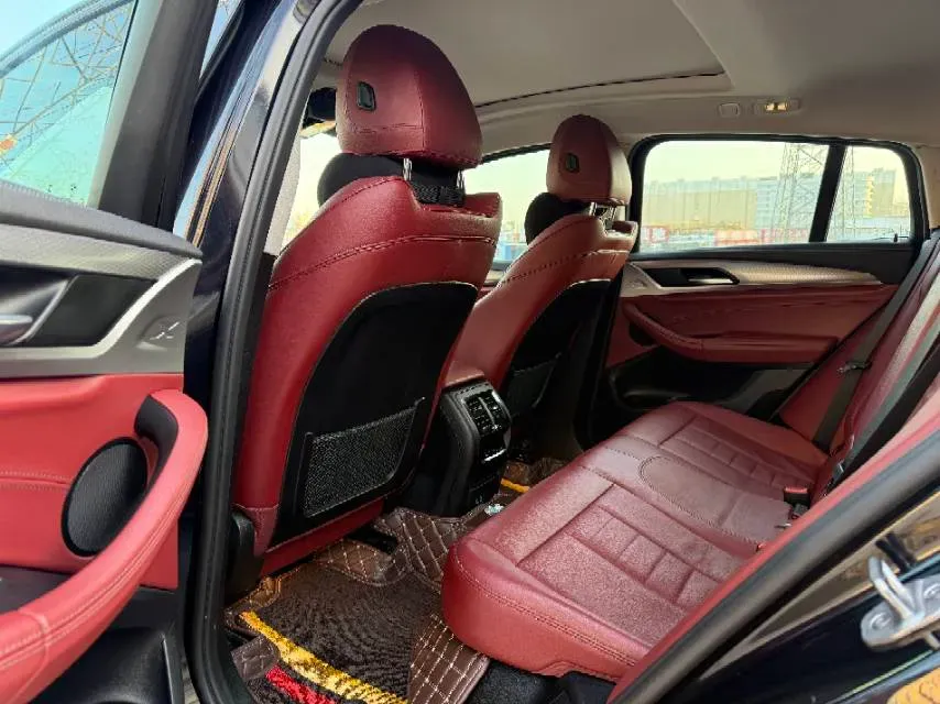 2021 BMW X4 2.0T 184HP L4 8AT,autocango,china used car exporter,china ev exporter,chinese used car exporter,chinese used ev exporter