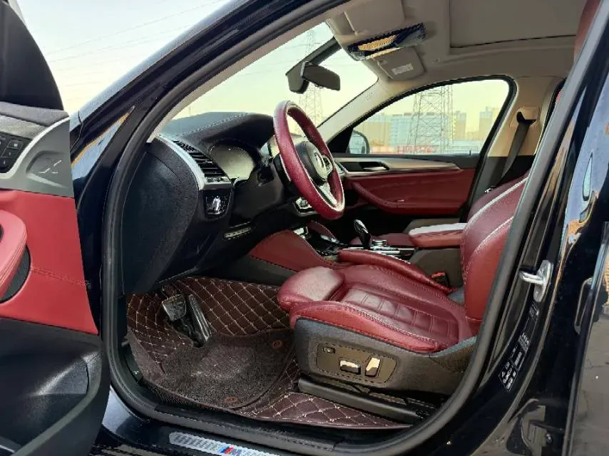 2021 BMW X4 2.0T 184HP L4 8AT,autocango,china used car exporter,china ev exporter,chinese used car exporter,chinese used ev exporter