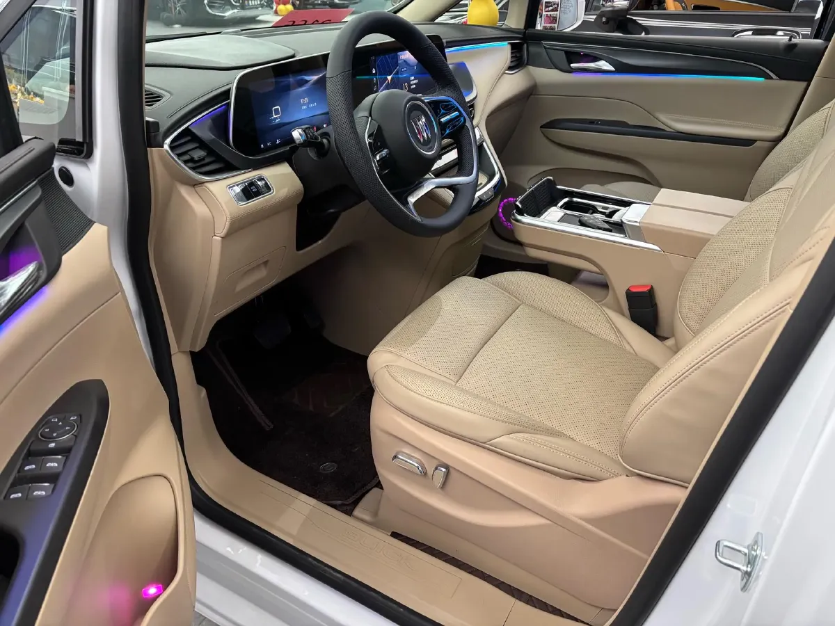 2025 Buick GL8 2.0T 237HP L4 9AT,autocango,china used car exporter,china ev exporter,chinese used car exporter,chinese used ev exporter