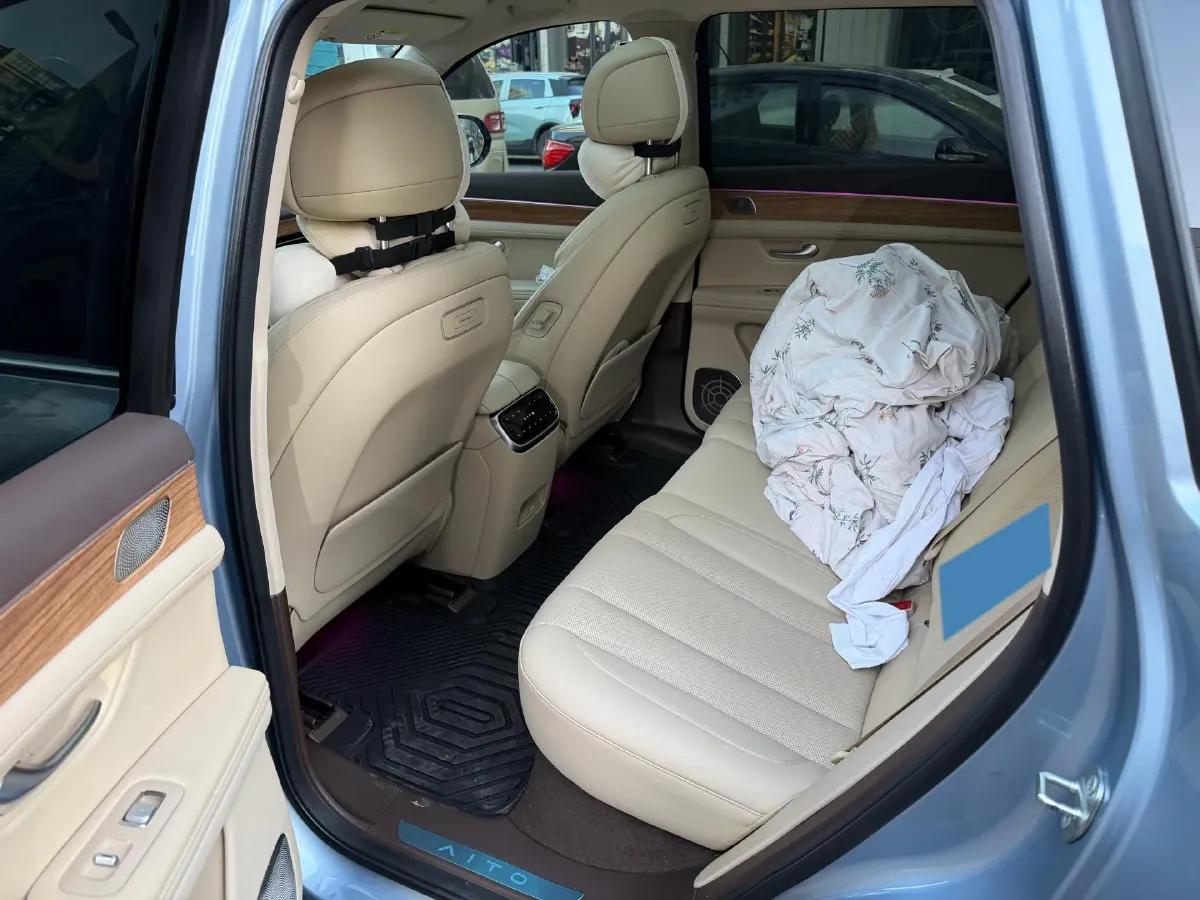 2024 Ford Transit 2.0T 143HP L4 9AT,autocango,china used car exporter,china ev exporter,chinese used car exporter,chinese used ev exporter