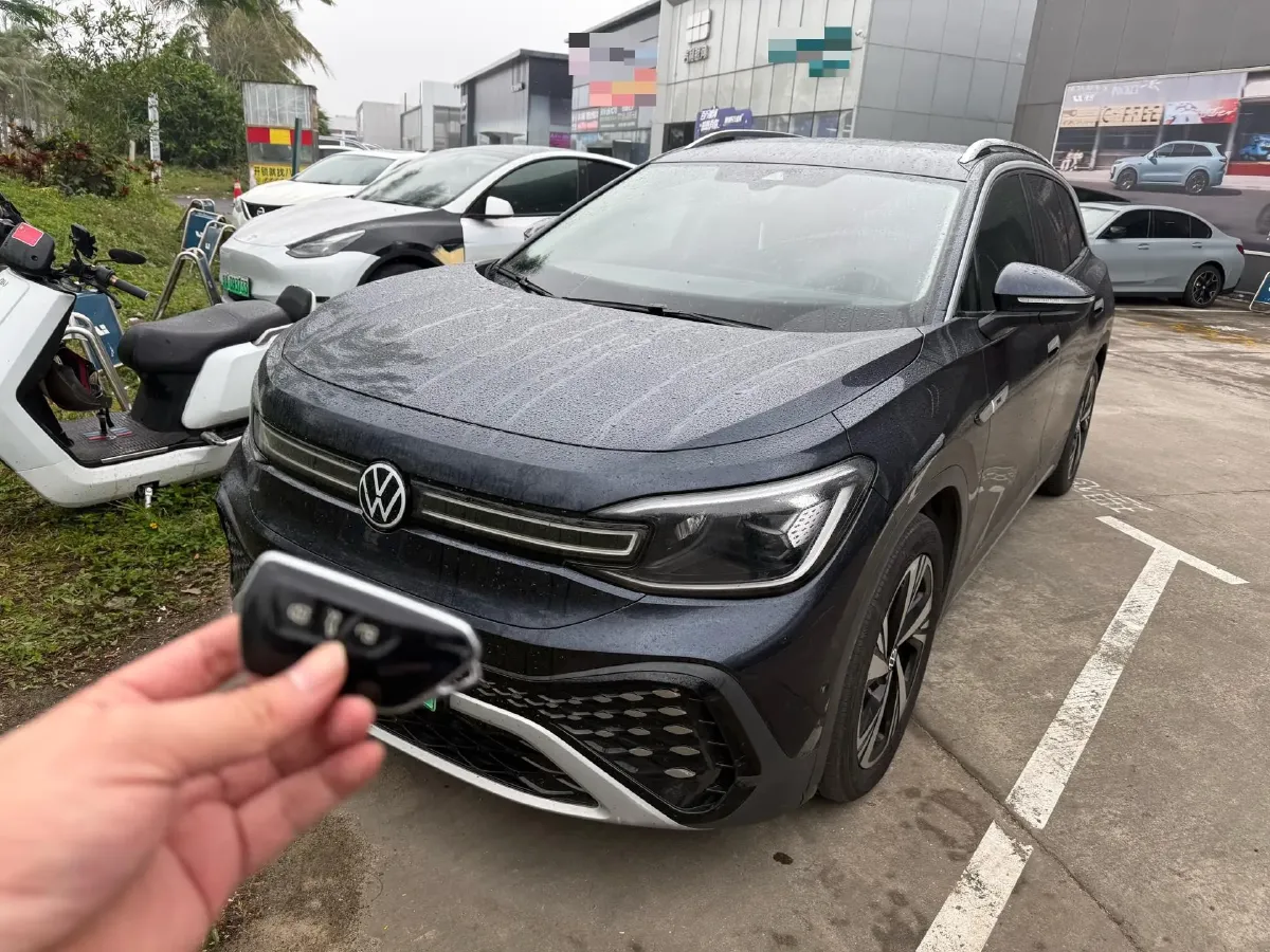 2022 Volkswagen ID.6 Crozz BEV 84.8KWH,autocango,china used car exporter,china ev exporter,chinese used car exporter,chinese used ev exporter