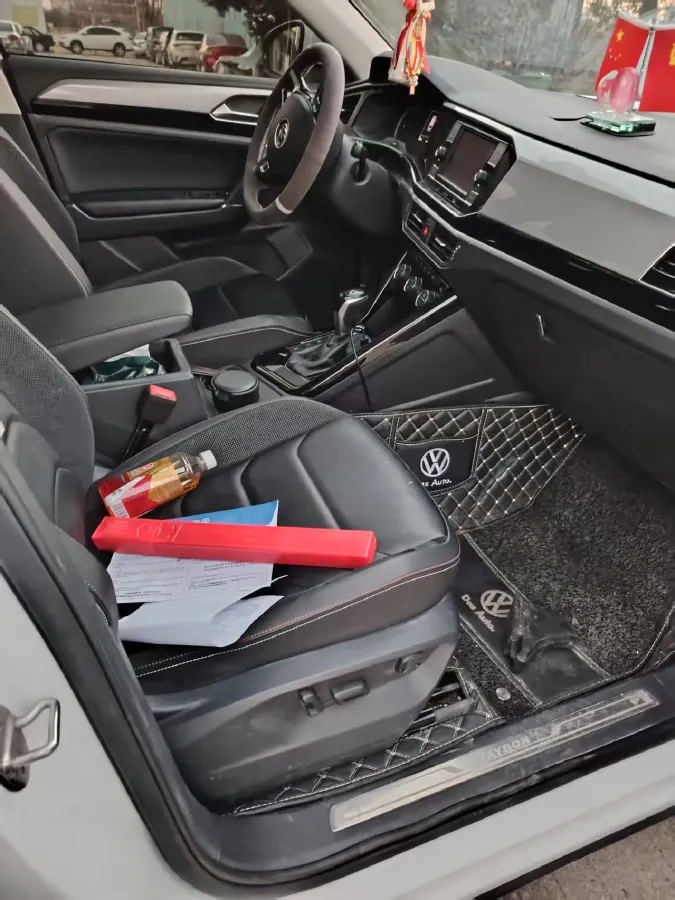 2019 Jeep Cherokee 2.0T 234HP L4 9AT,autocango,china used car exporter,china ev exporter,chinese used car exporter,chinese used ev exporter