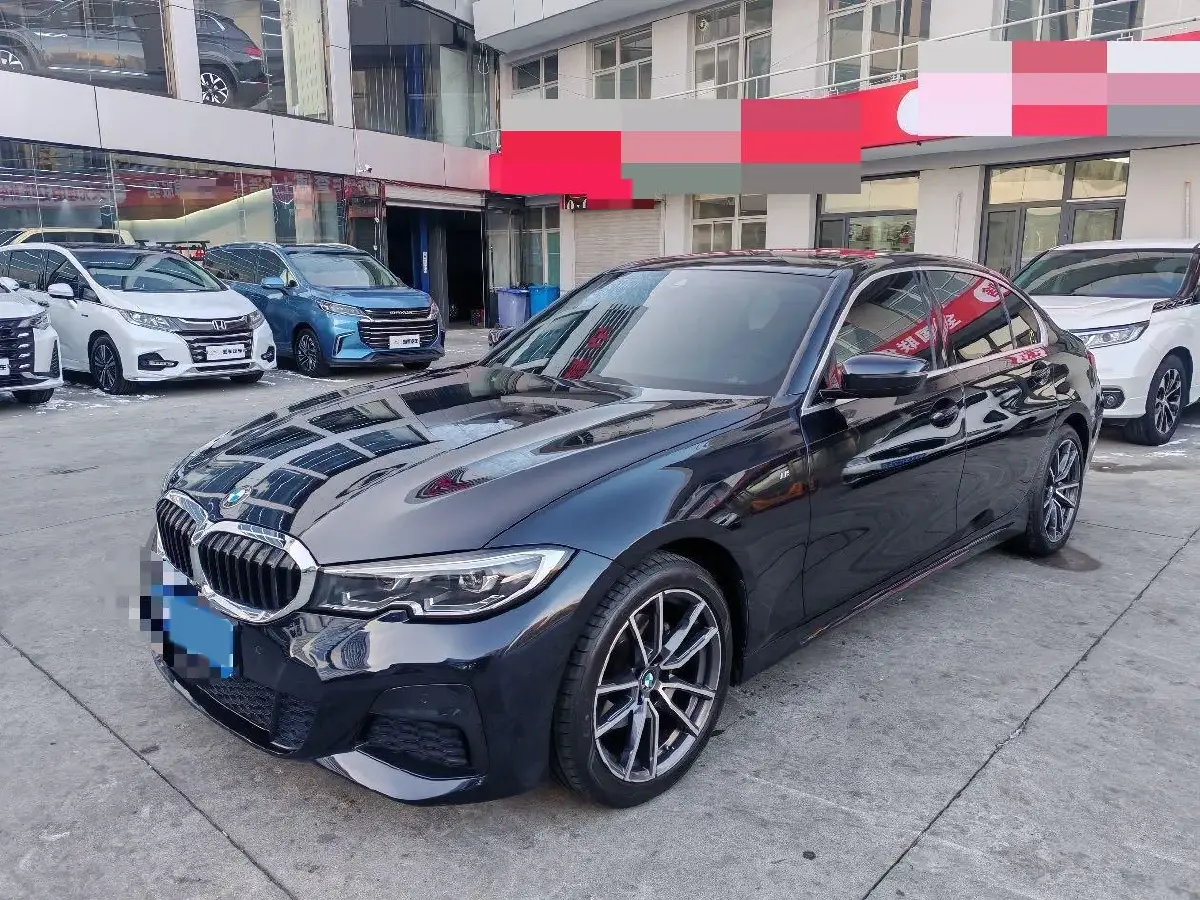 2022 BMW 3 Series 2.0T 184HP L4 8AT