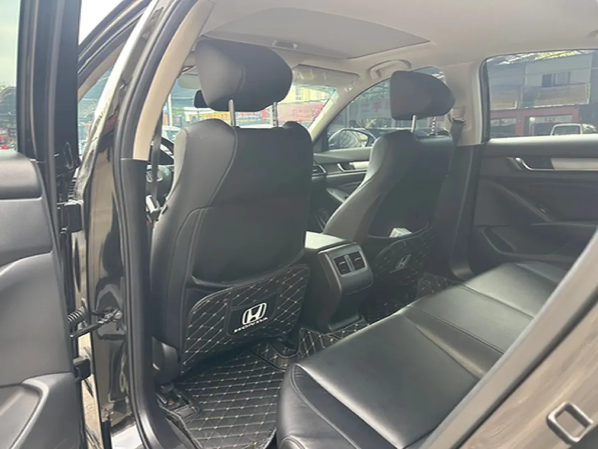 2018 Honda Accord 1.5T 194HP L4 CVT,autocango,china used car exporter,china ev exporter,chinese used car exporter,chinese used ev exporter