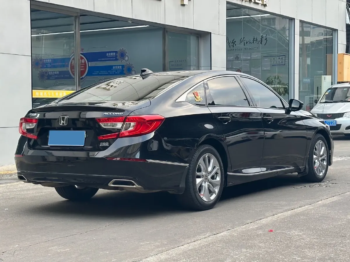 2018 Honda Accord 1.5T 194HP L4 CVT,autocango,china used car exporter,china ev exporter,chinese used car exporter,chinese used ev exporter