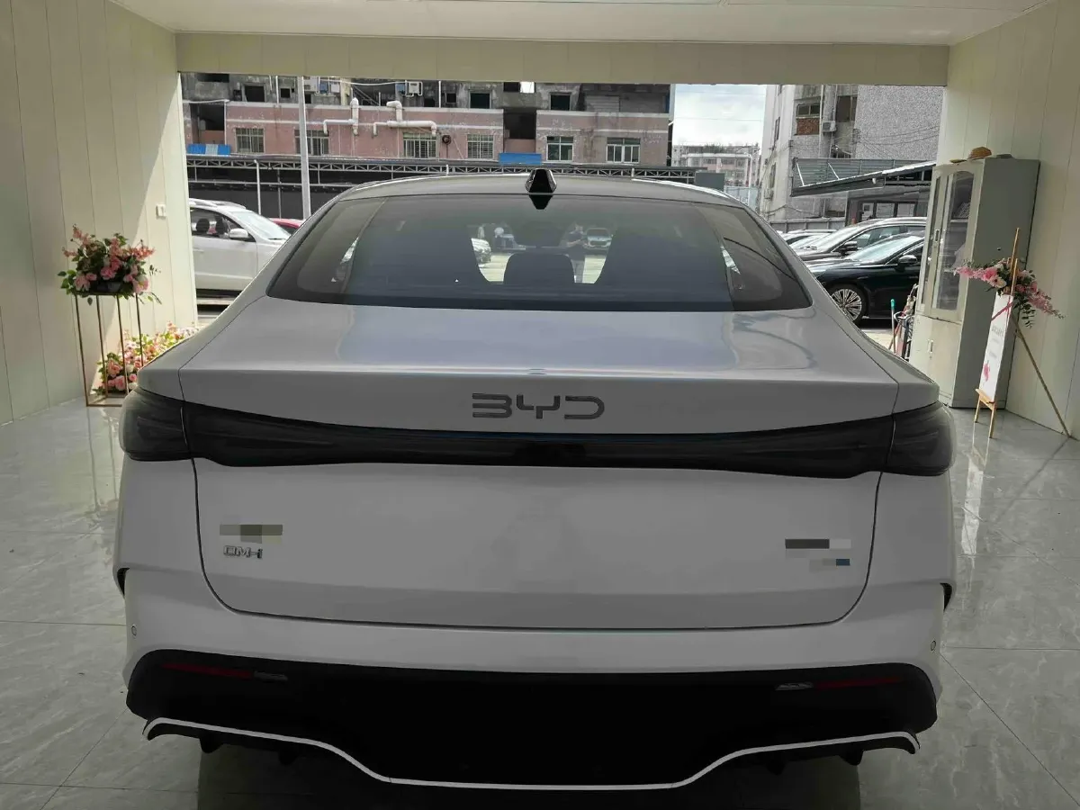 2025 BYD Seal06 1.5L 101HP L4 E-CVT PHEV 10.08KWH,autocango,china used car exporter,china ev exporter,chinese used car exporter,chinese used ev exporter