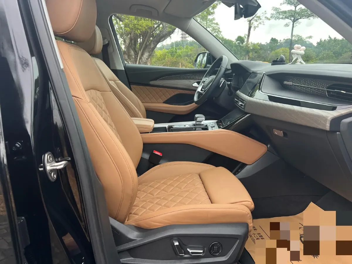 2022 Audi Q5 e-tron BEV 83.4KWH,autocango,china used car exporter,china ev exporter,chinese used car exporter,chinese used ev exporter