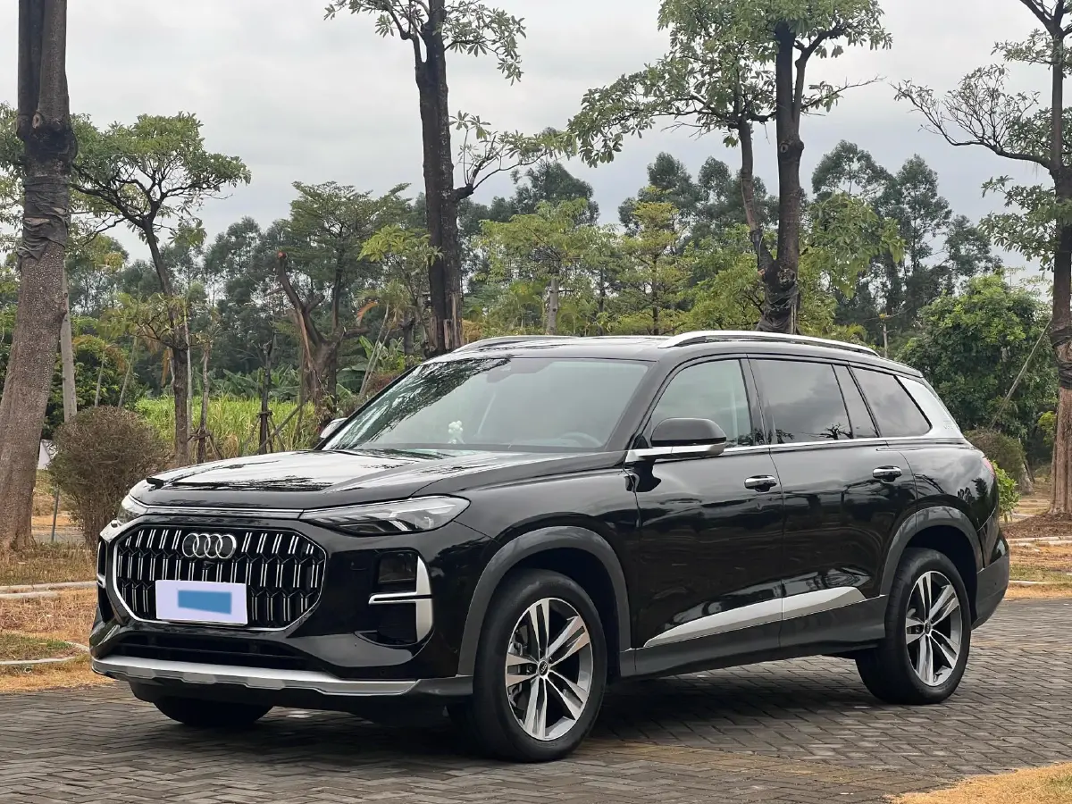 2022 Audi Q5 e-tron BEV 83.4KWH