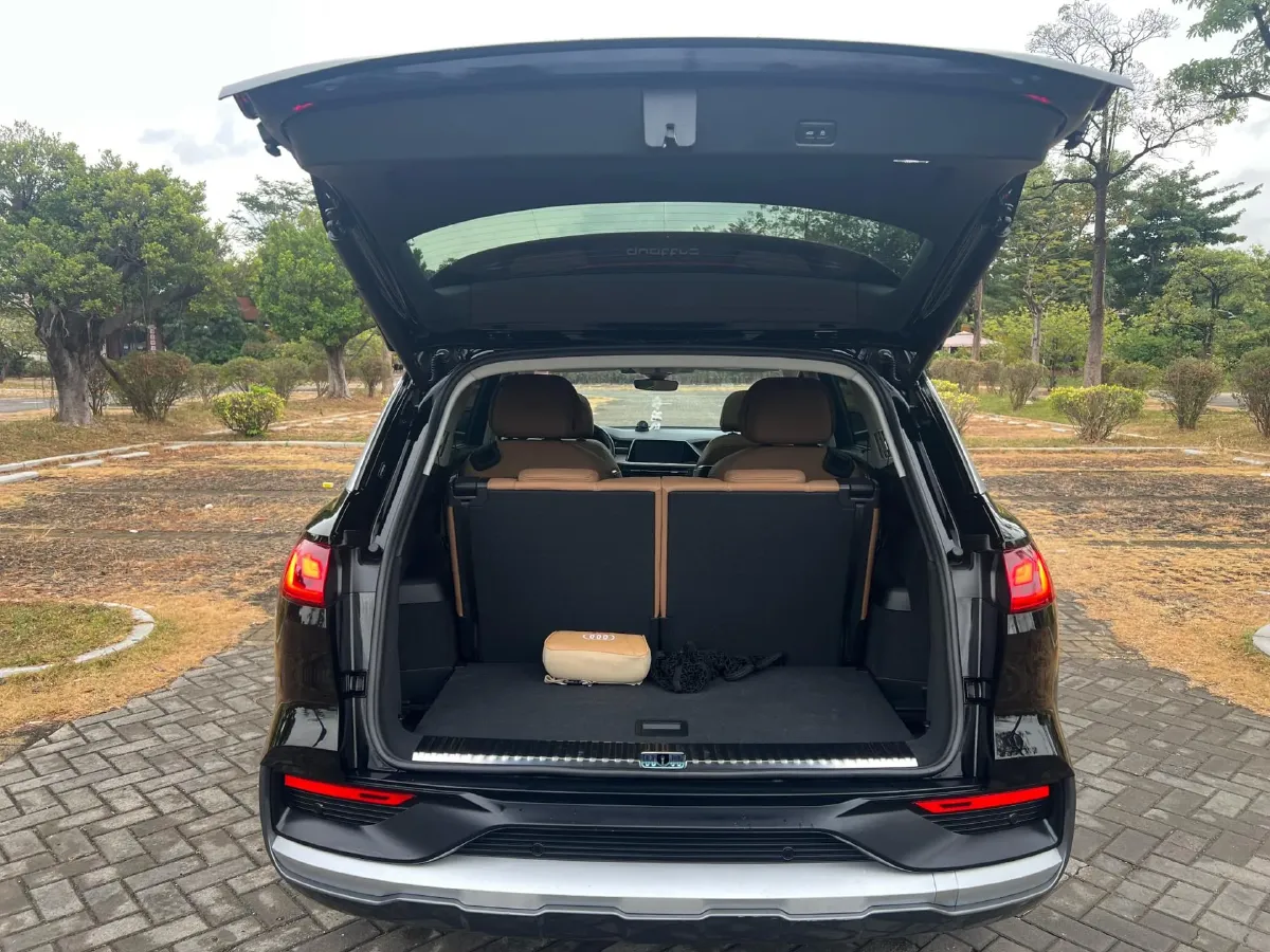 2022 Audi Q5 e-tron BEV 83.4KWH,autocango,china used car exporter,china ev exporter,chinese used car exporter,chinese used ev exporter