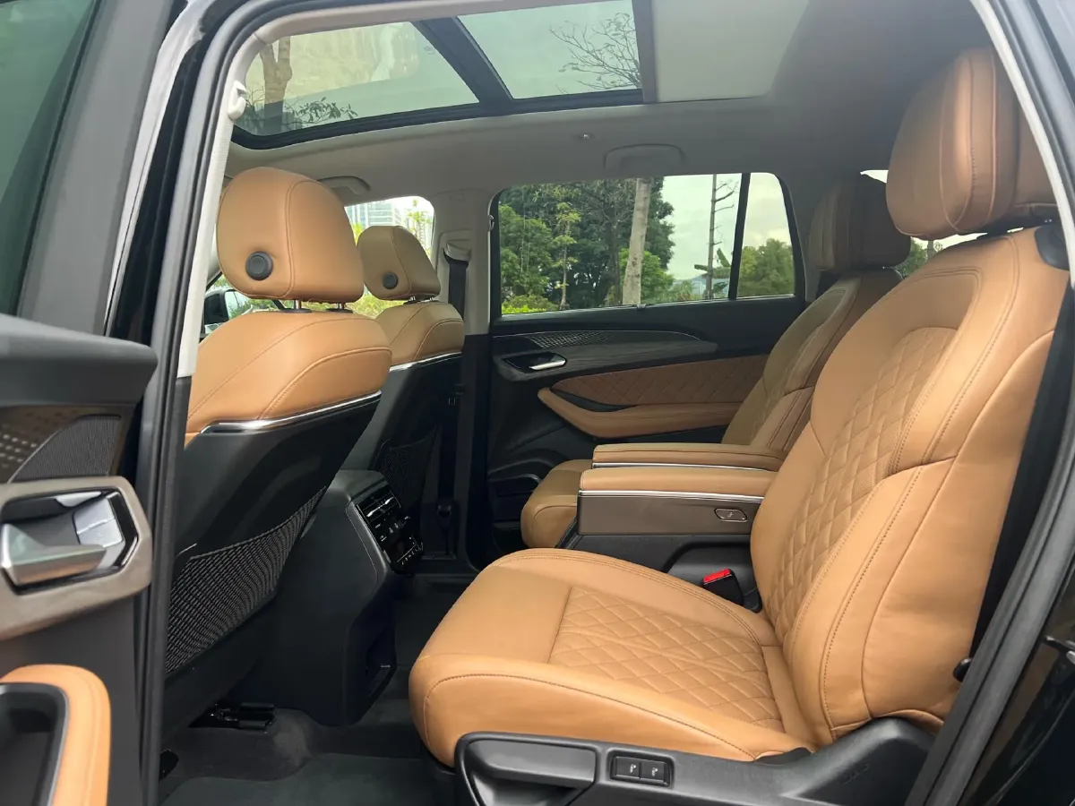 2022 Audi Q5 e-tron BEV 83.4KWH,autocango,china used car exporter,china ev exporter,chinese used car exporter,chinese used ev exporter