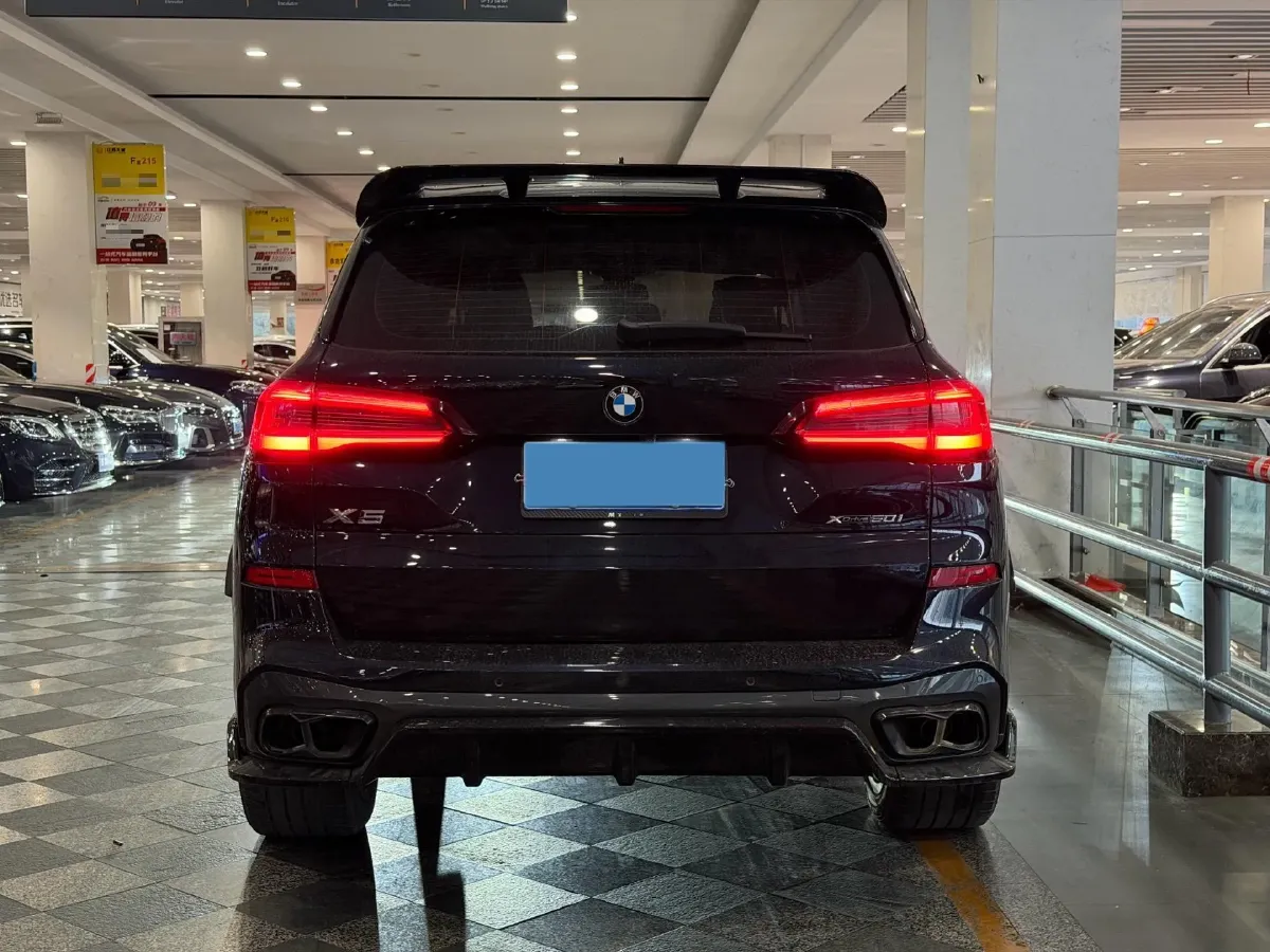 2020 BMW X5 3.0T 340HP L6 8AT,autocango,china used car exporter,china ev exporter,chinese used car exporter,chinese used ev exporter