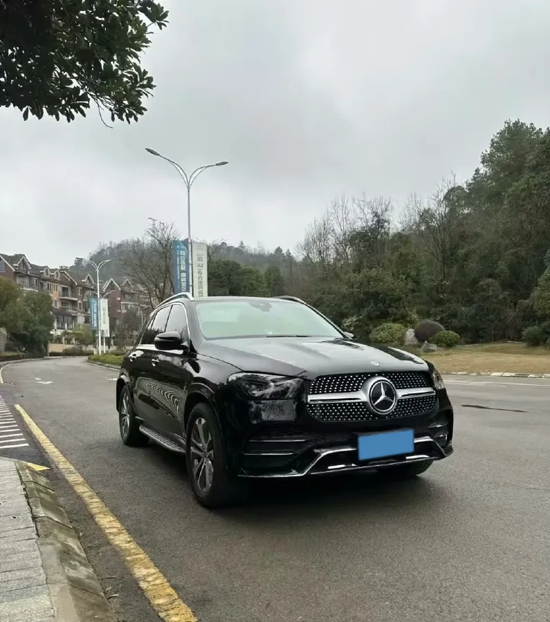 2022 Mercedes-Benz GLE Class 2.0T 258HP L4 9AT,autocango,china used car exporter,china ev exporter,chinese used car exporter,chinese used ev exporter