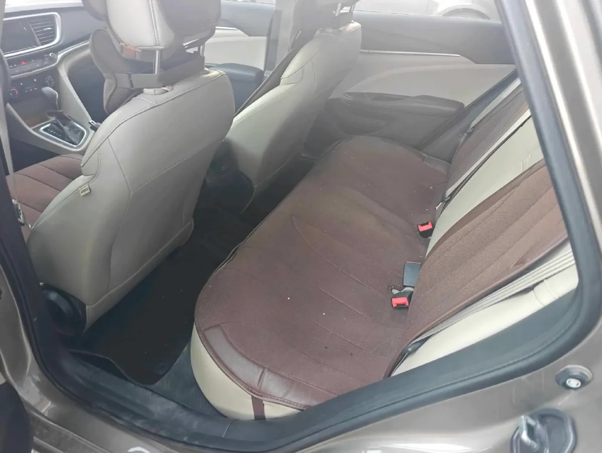 2021 Buick Excelle 1.5L 113HP L4 6AT,autocango,china used car exporter,china ev exporter,chinese used car exporter,chinese used ev exporter