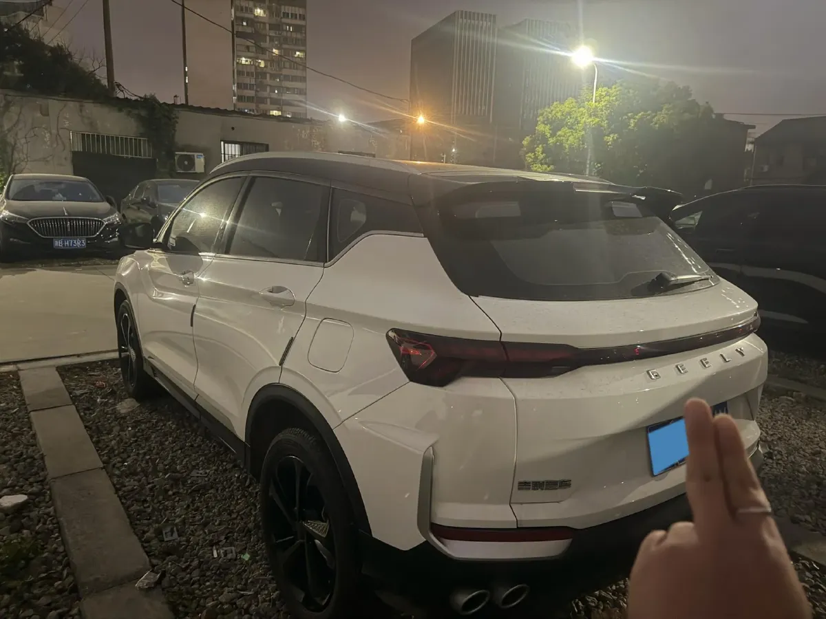 2025 Geely Coolray 1.5T 181HP L4 7DCT,autocango,china used car exporter,china ev exporter,chinese used car exporter,chinese used ev exporter