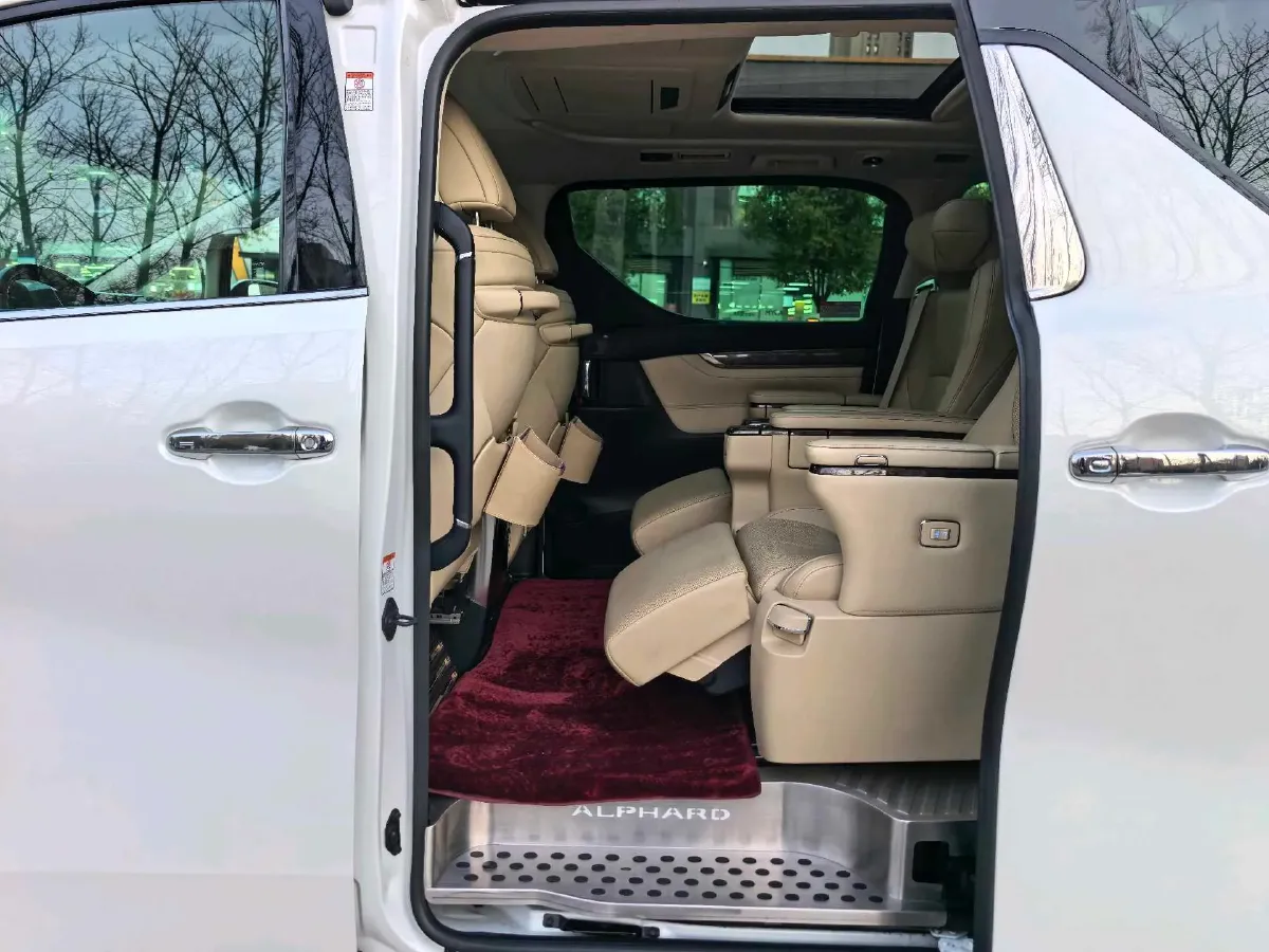 2019 Toyota Alphard 2.5L 117HP L4 E-CVT Hybrid,autocango,china used car exporter,china ev exporter,chinese used car exporter,chinese used ev exporter