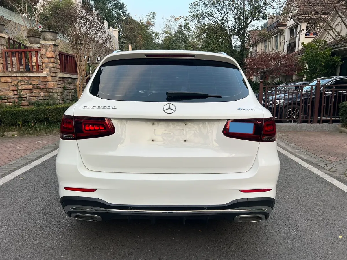 2020 Mercedes-Benz GLC Class 2.0T 197HP L4 9AT,autocango,china used car exporter,china ev exporter,chinese used car exporter,chinese used ev exporter