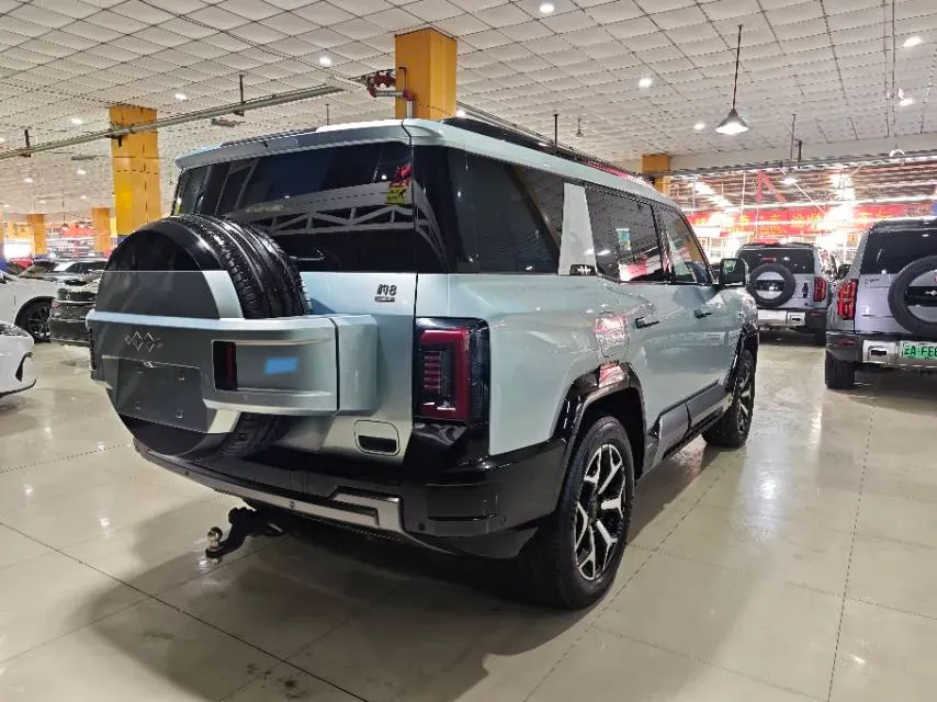 2025 FangChengBao Bao 8 2.0T 245HP L4 E-CVT PHEV 36.8KWH,autocango,china used car exporter,china ev exporter,chinese used car exporter,chinese used ev exporter
