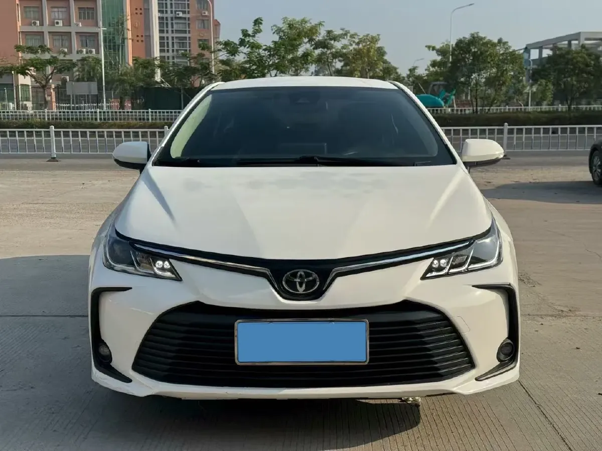 2022 Toyota Corolla 1.2T 116HP L4 CVT,autocango,china used car exporter,china ev exporter,chinese used car exporter,chinese used ev exporter